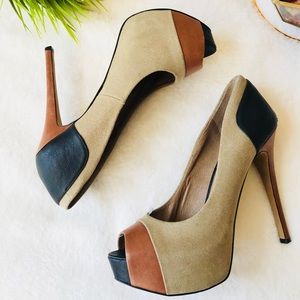 Jessica Simpson Peep Toe, Platforms